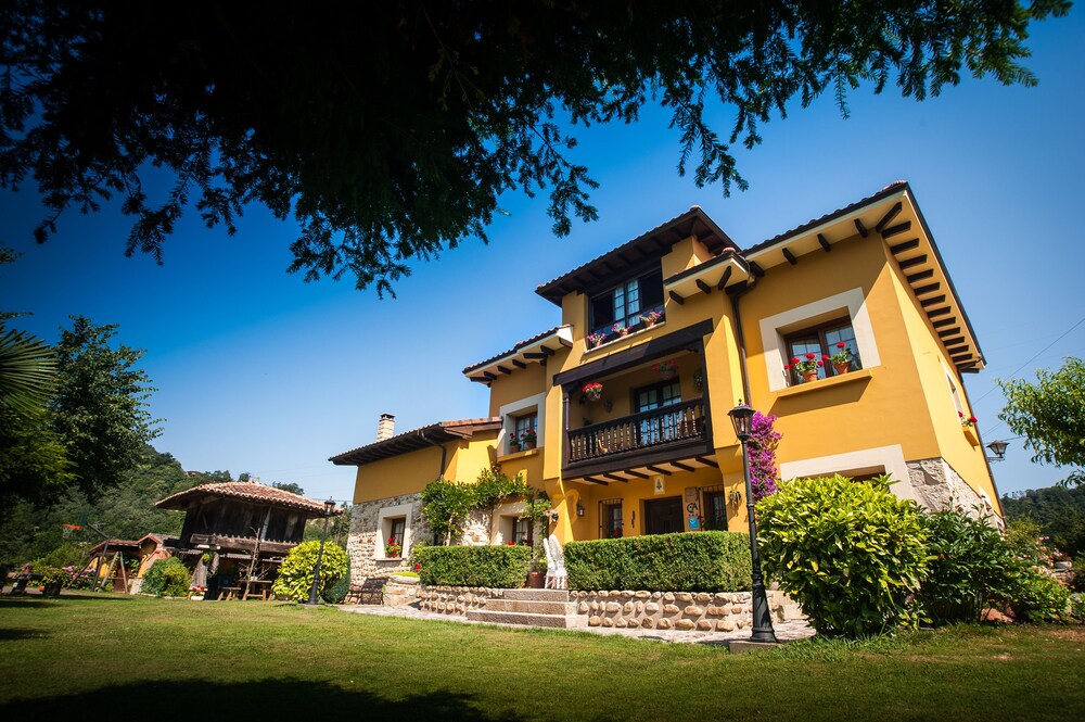 Casa De Aldea Riosol 2/36