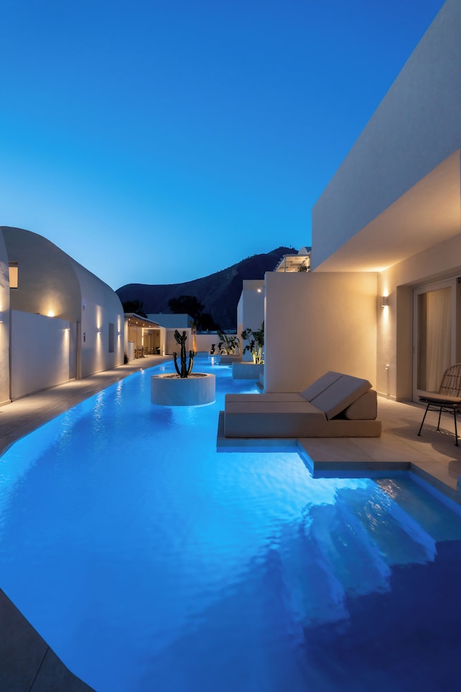 Heyday Luxury Suites 40/66