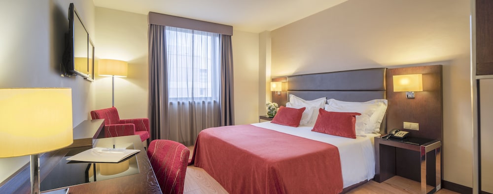 Hotel NH Coimbra Dona Ines 13/50