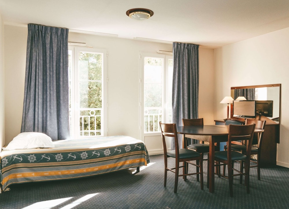 Appart Hotel La Roche-Posay 43/62