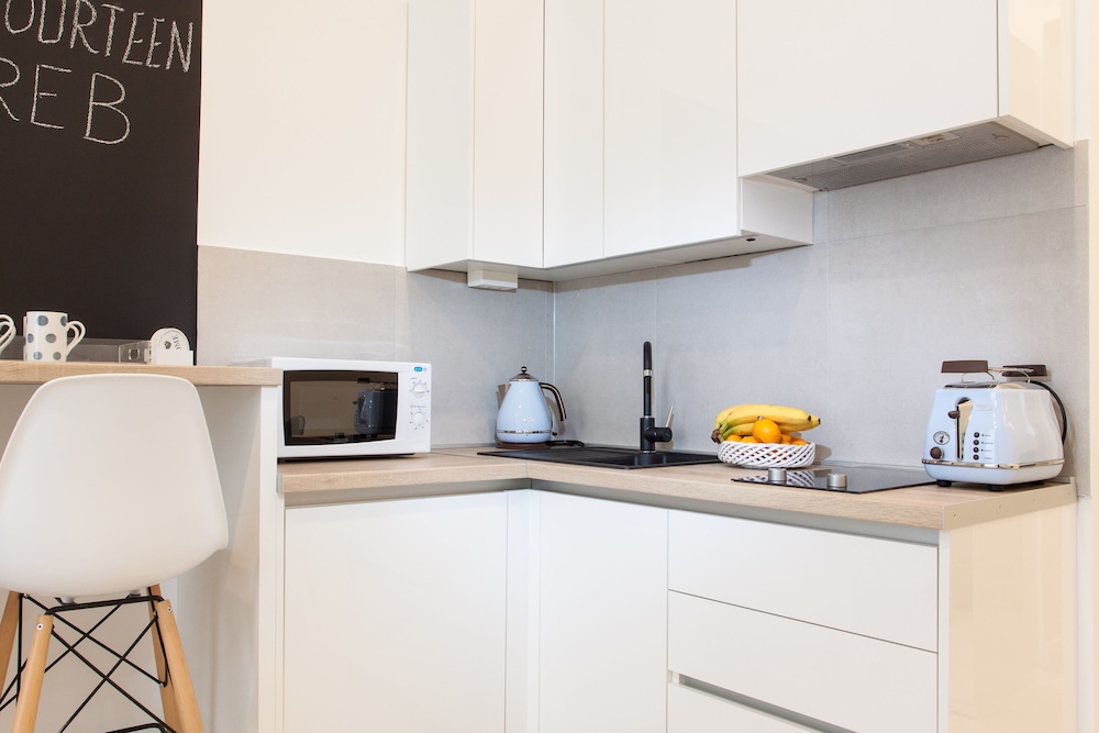 Tesla Boutique Apartments & Rooms 11/50