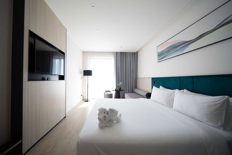 Cloud, Double Bed, Sea View