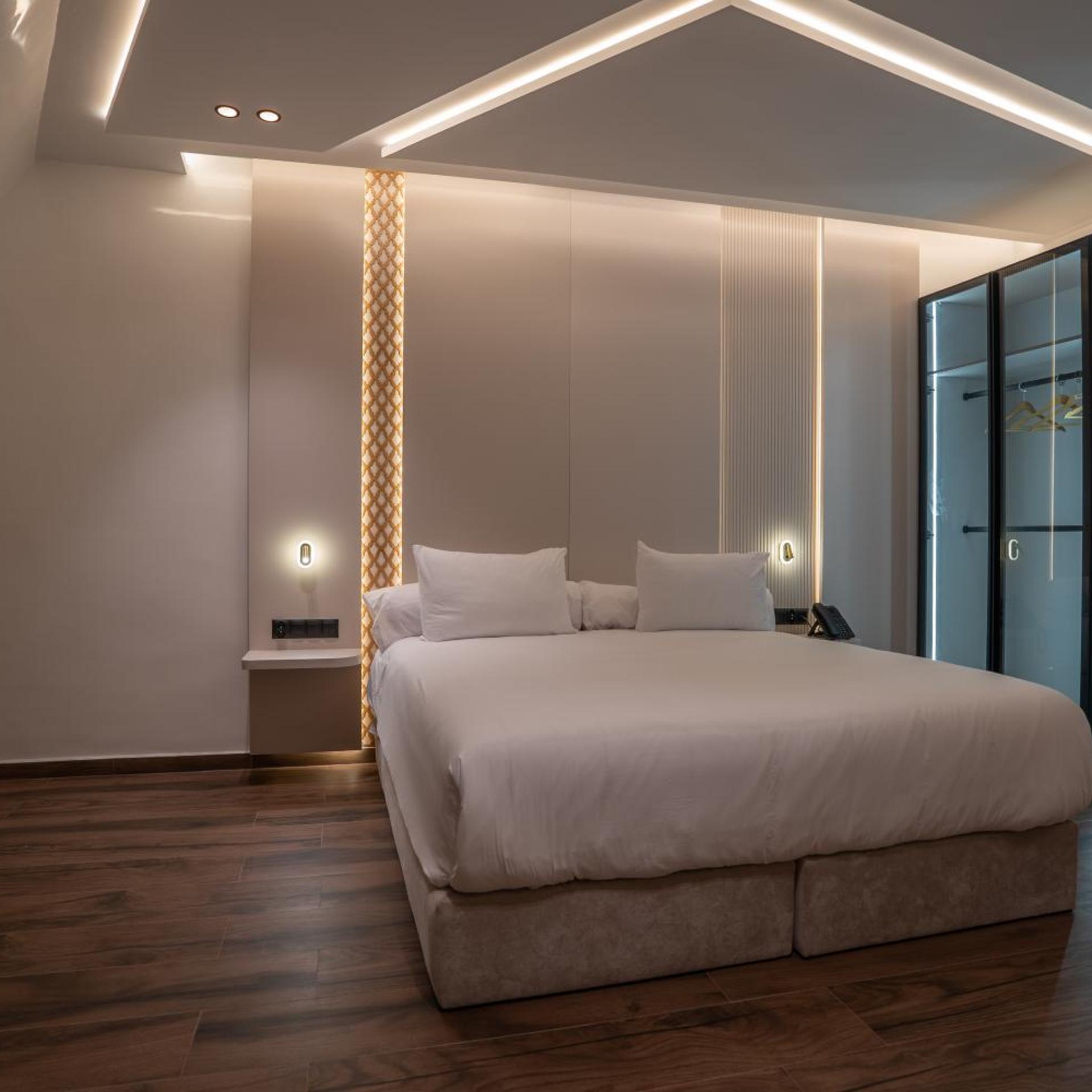 Hotel Esmeralda 22/57