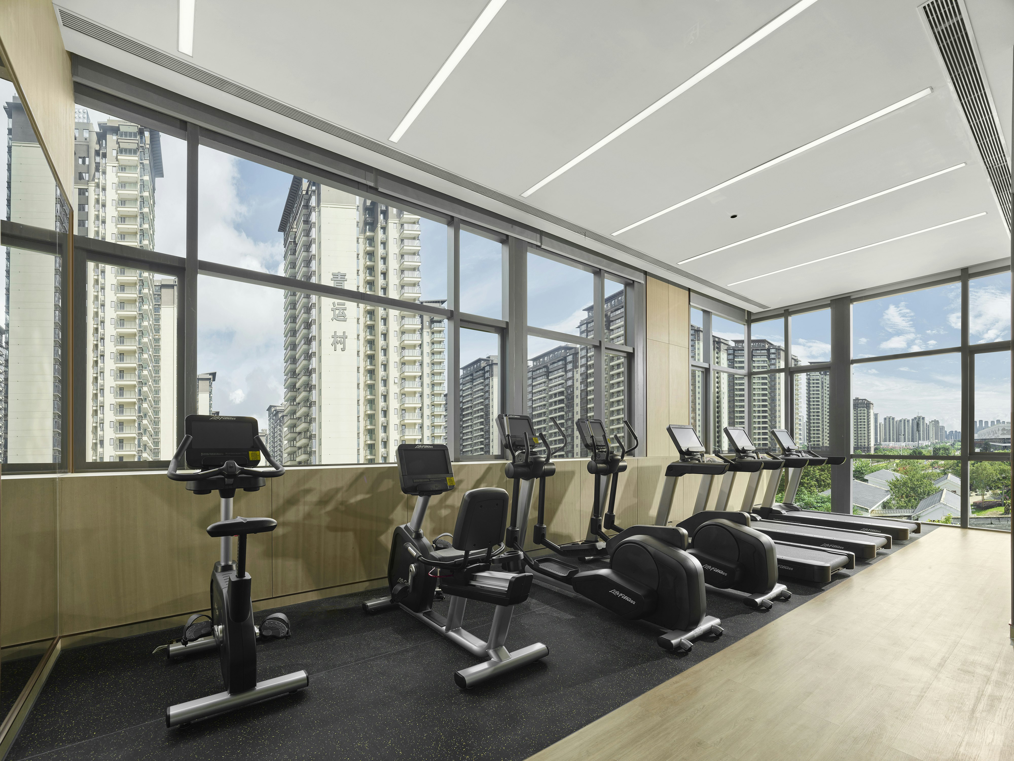 DoubleTree by Hilton Nanning Wuxiang 10/33