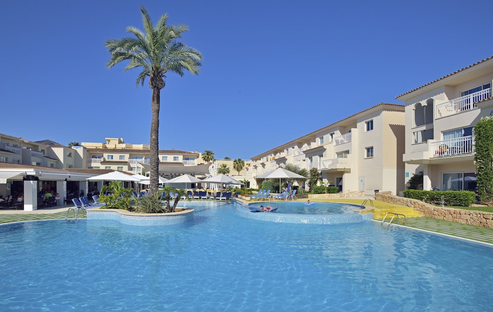 Aparthotel Isla de Cabrera 60/67