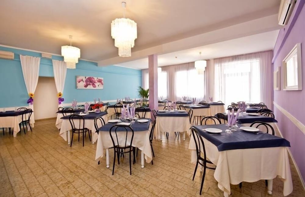 Hotel Milano 22/30