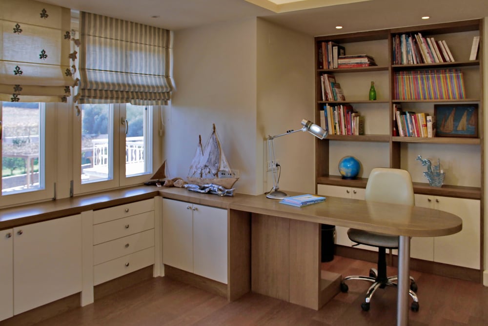 Villa Metaxas 32/50