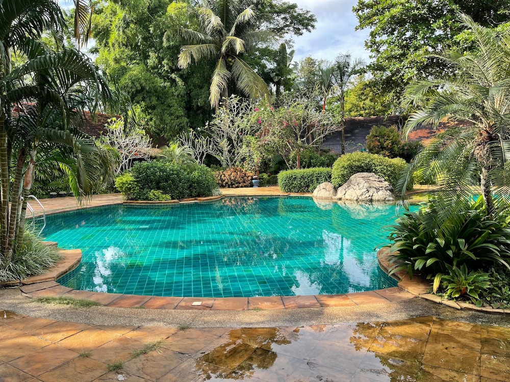 Golden Pine Resort and Spa 54/59