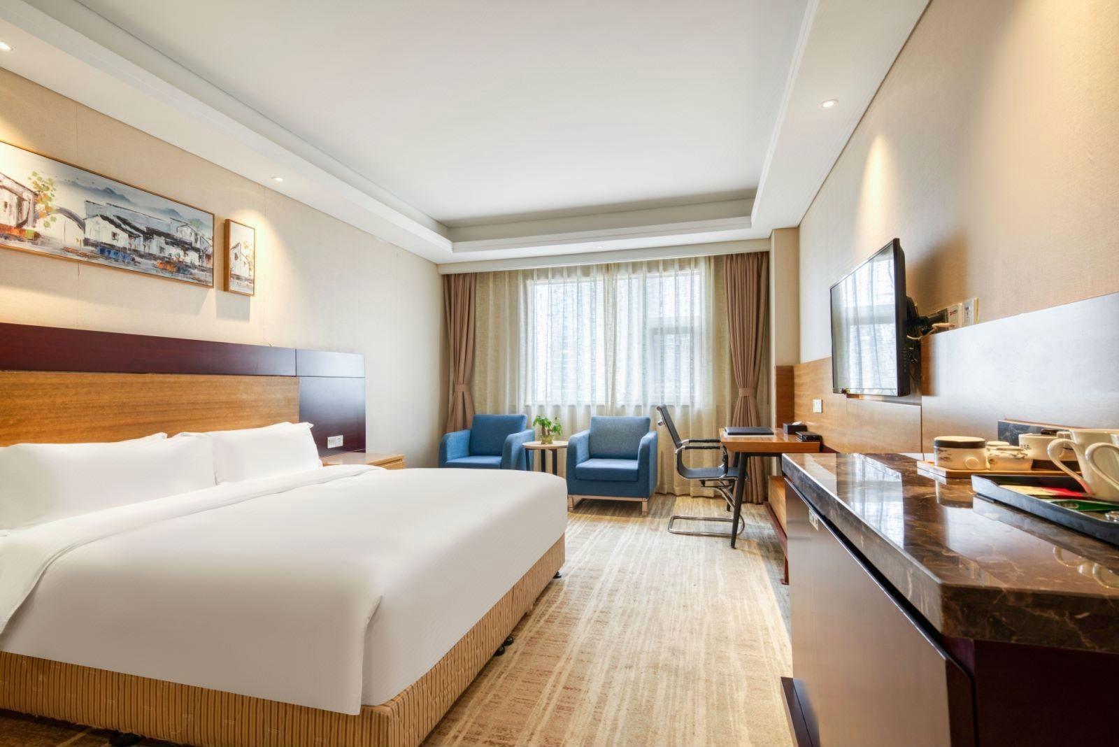 Qingdao Airport Fuhua Hotel 7/24
