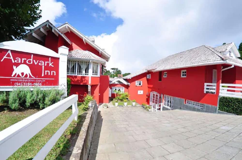 Aardvark Inn Pousada 7/74