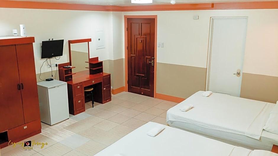 Imperial Ridge Pension House 24/60