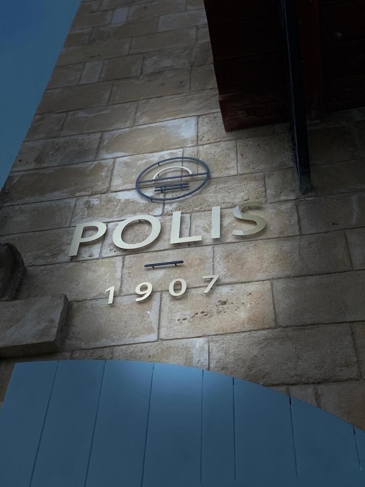 Polis 1907 4/33