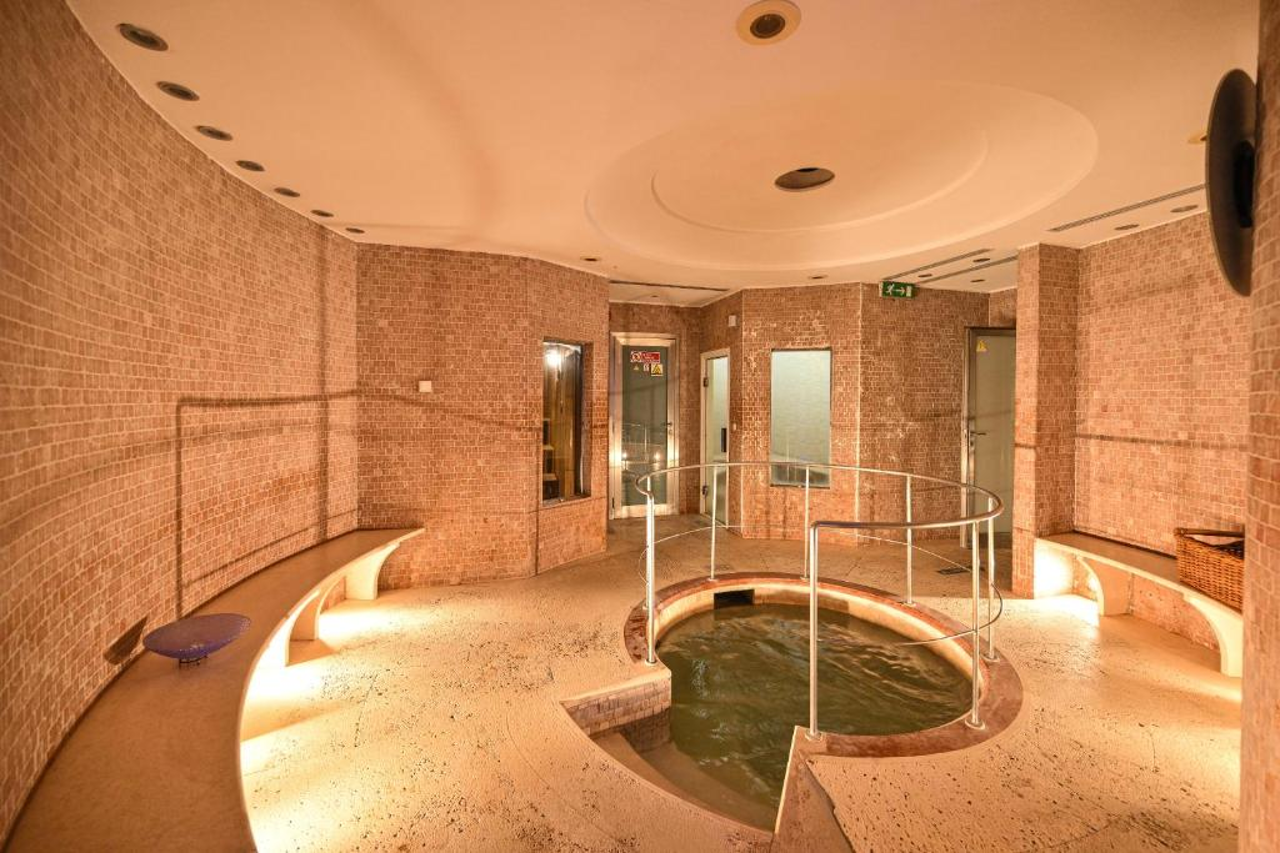 Grand Hotel Delle Terme Re Ferdinando 19/26