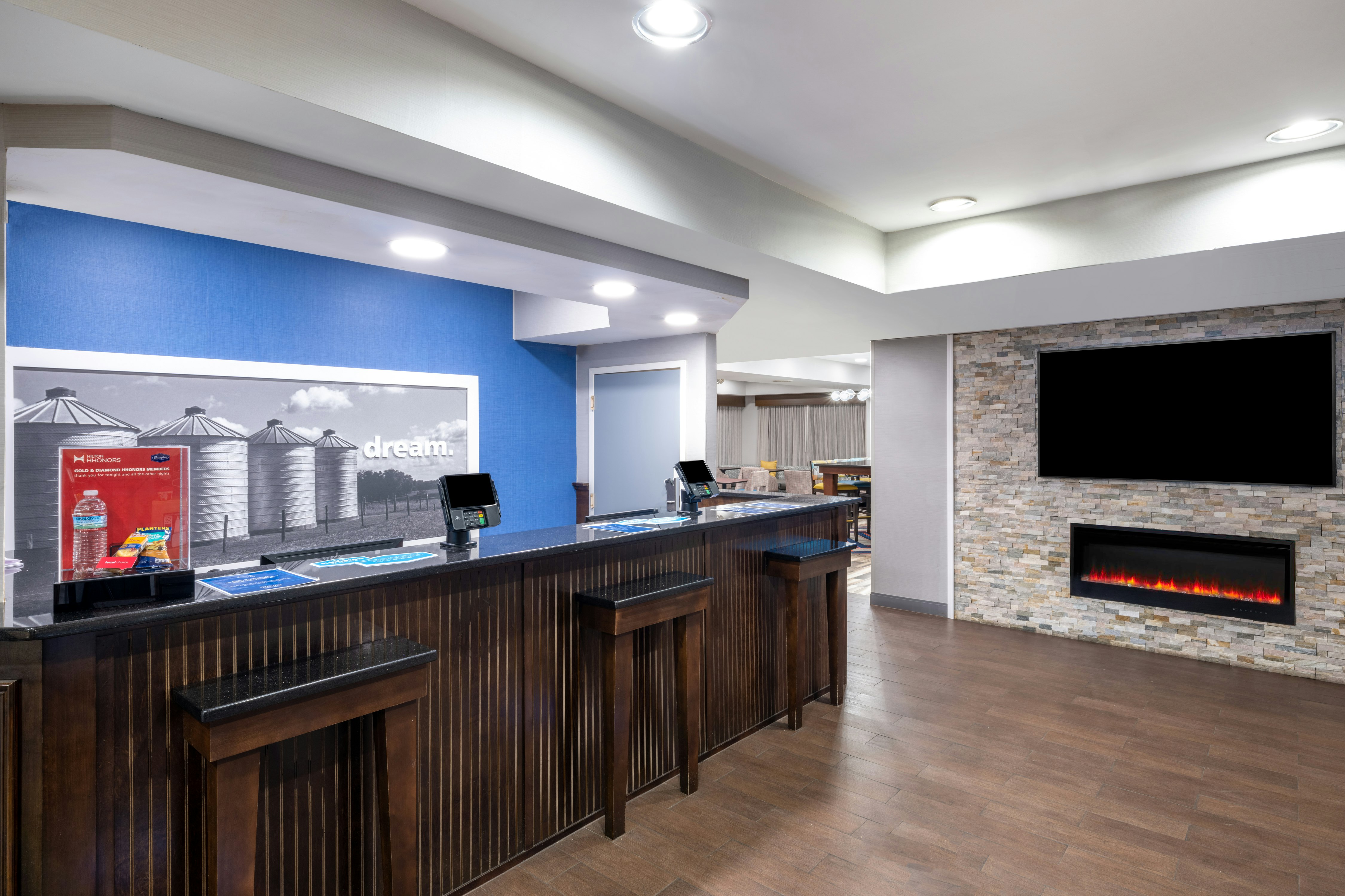 Hampton Inn Sanford 6/32