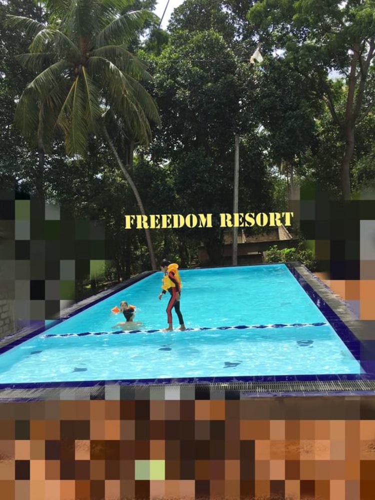 Freedom Resort Talalla 15/30