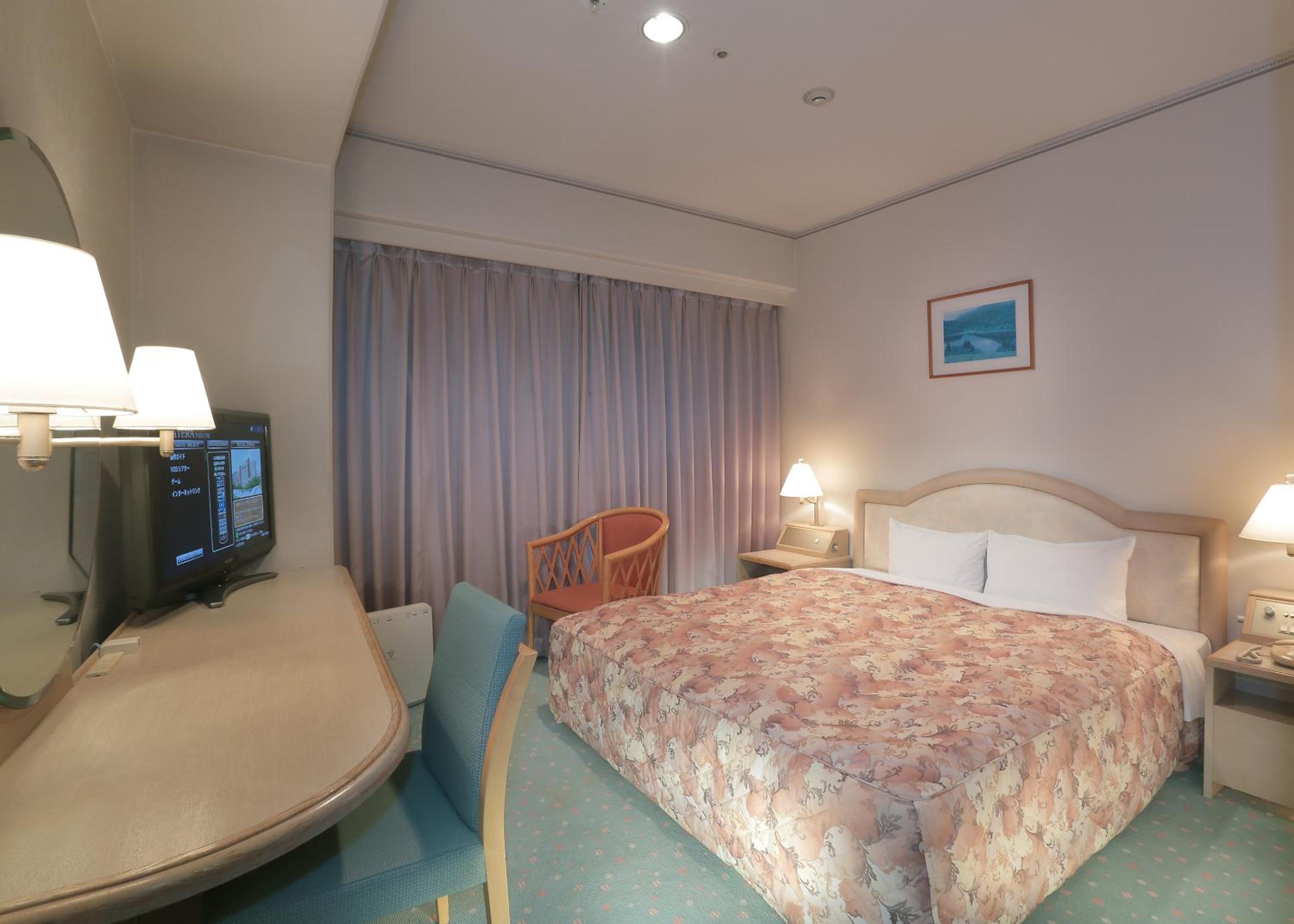 Takarazuka Washington Hotel 16/50