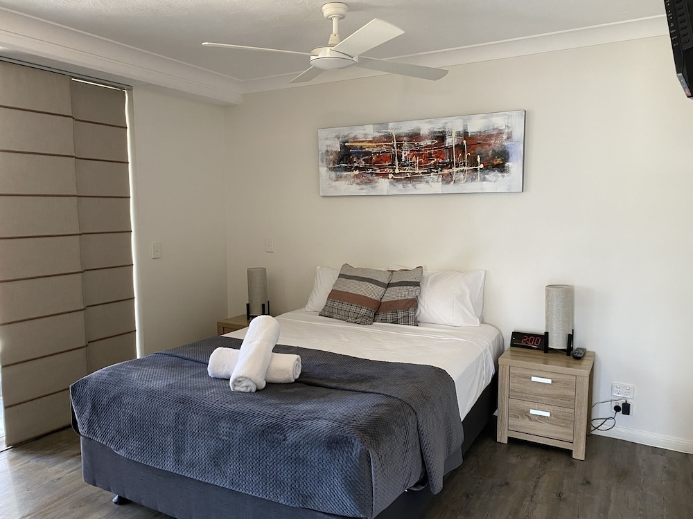 Wharf Boutique Apartments 23/78