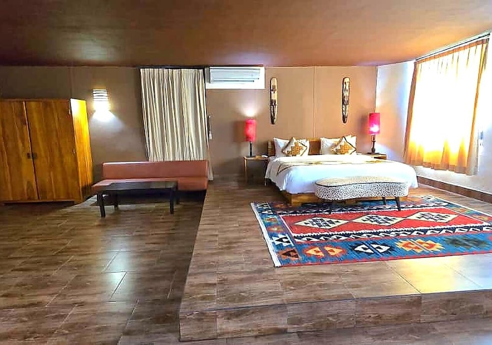 Seminyak Suites (Ex Seminyak Sky Suites by Kupu Kupu Resorts) 15/50