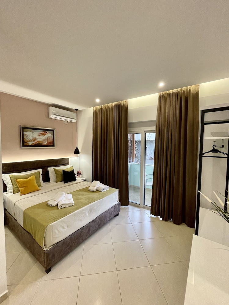 Relax Apartments Saranda 14/44