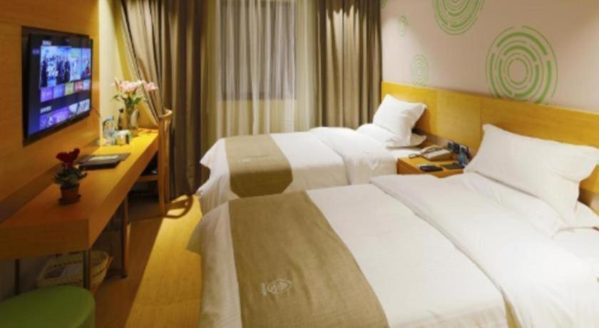 GreenTree Inn Heze Cao County Zhuangzhai Town Eastern Times City Business Hotel 26/47