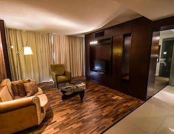 Colosseum Hotel 50/73
