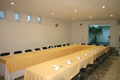 Best Western Plus Luna Del Mar 34/48