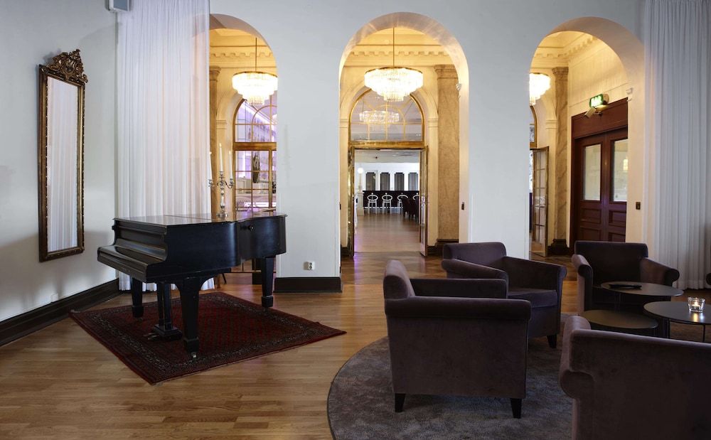 Nordic Buringen Hotel 18/30