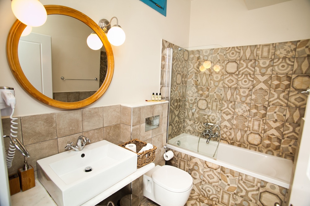 Petra Boutique Homes 47/50
