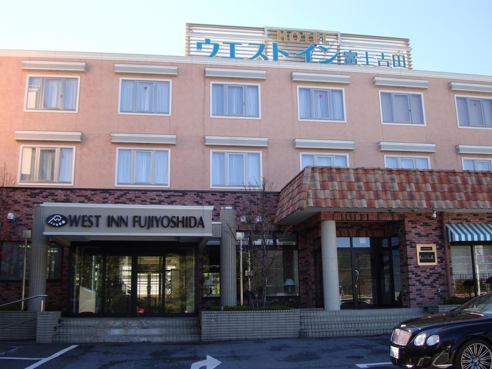 West Inn Fuji-Yoshida 4/50