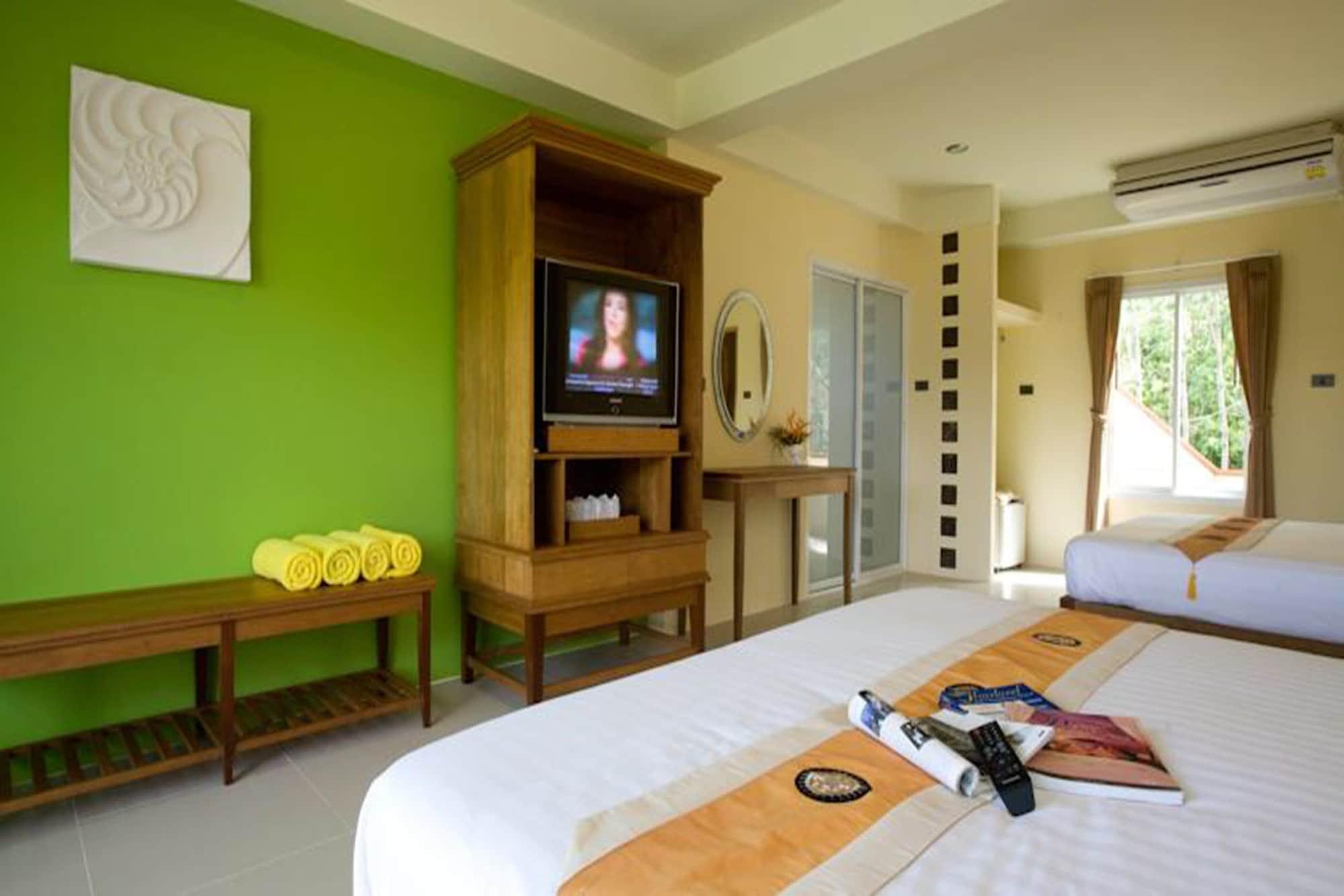 Para Resort Koh Chang 10/18