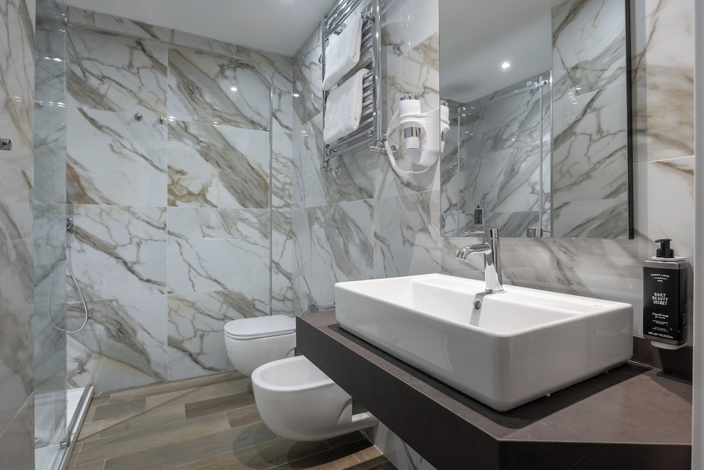 غرفة عائلية بسرير كوين، iH Hotels Milano Centrale 7/9