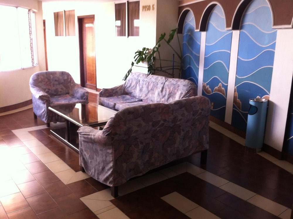 HOTEL LA JOYA 30/42