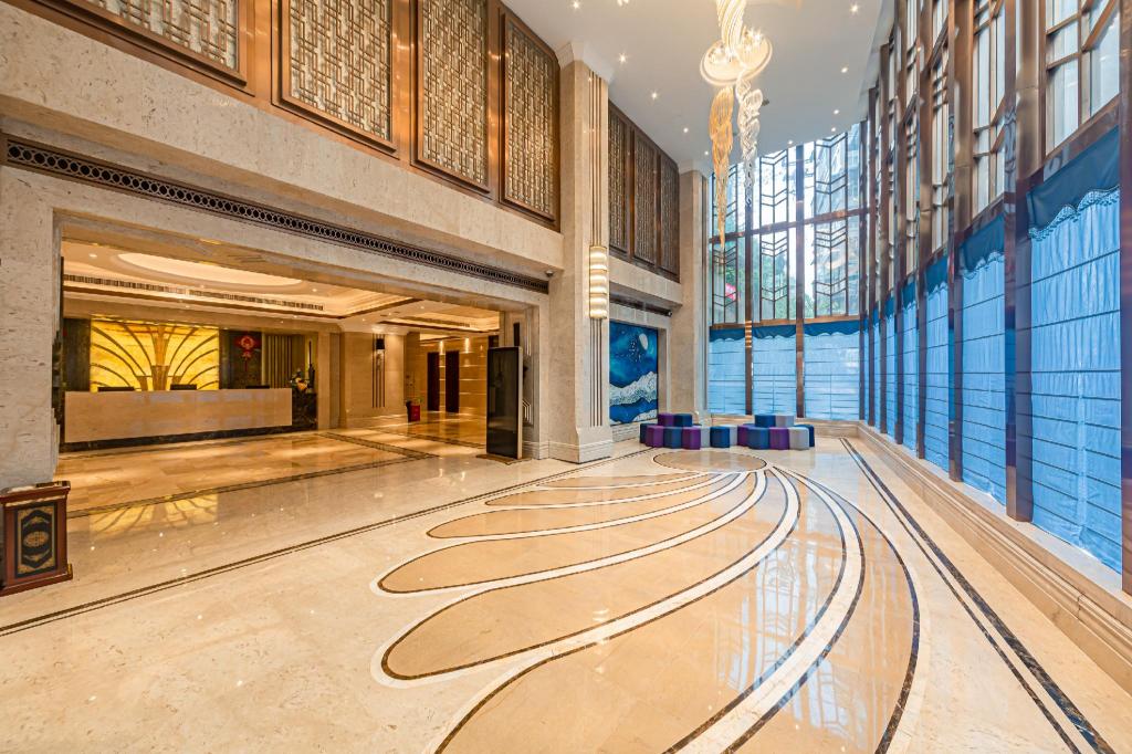 Rezen Kingtown Hotel (Chongqing Liangping) 4/53