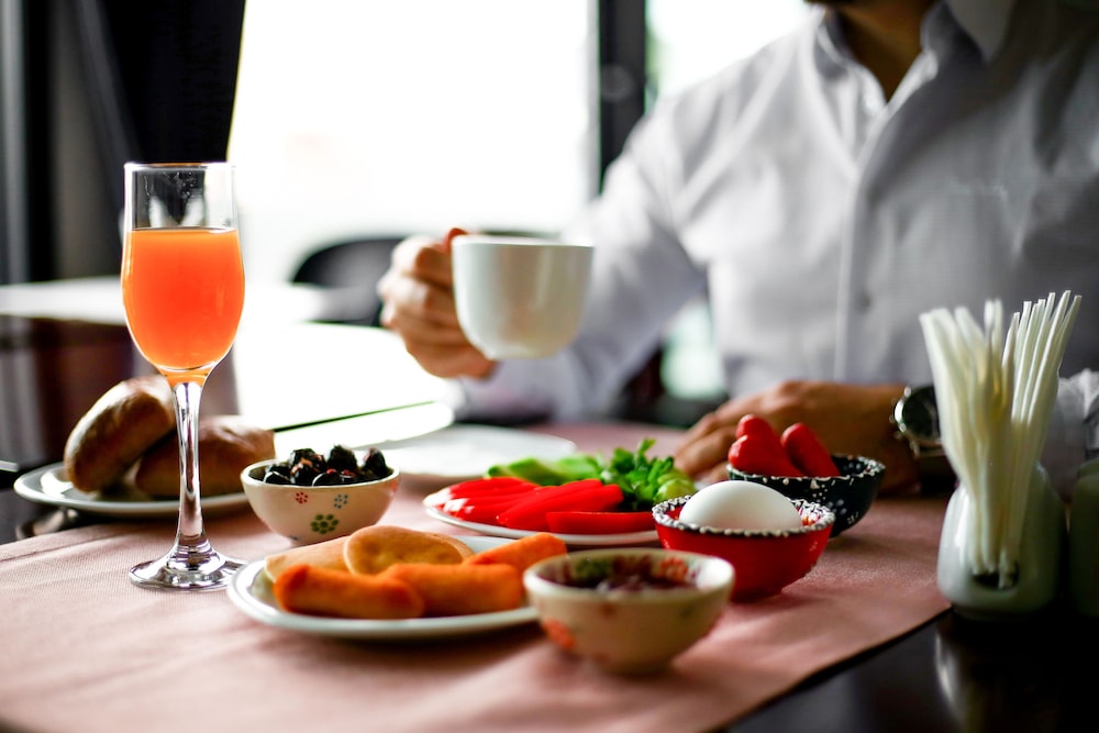 Novel Hotel 45/53