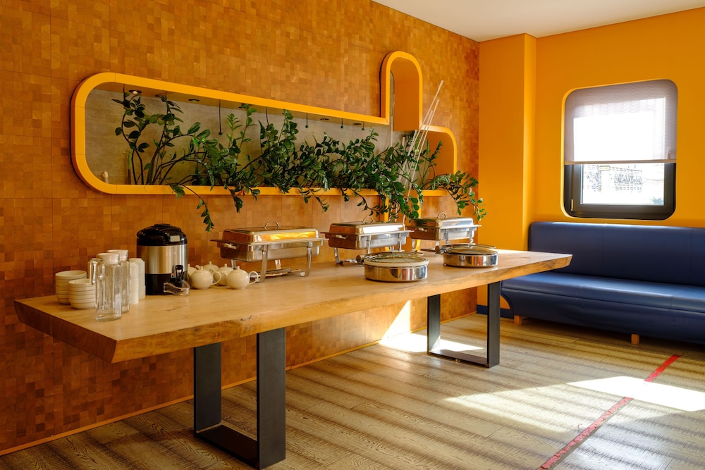 Essence Contemporary Living Hotel 33/50