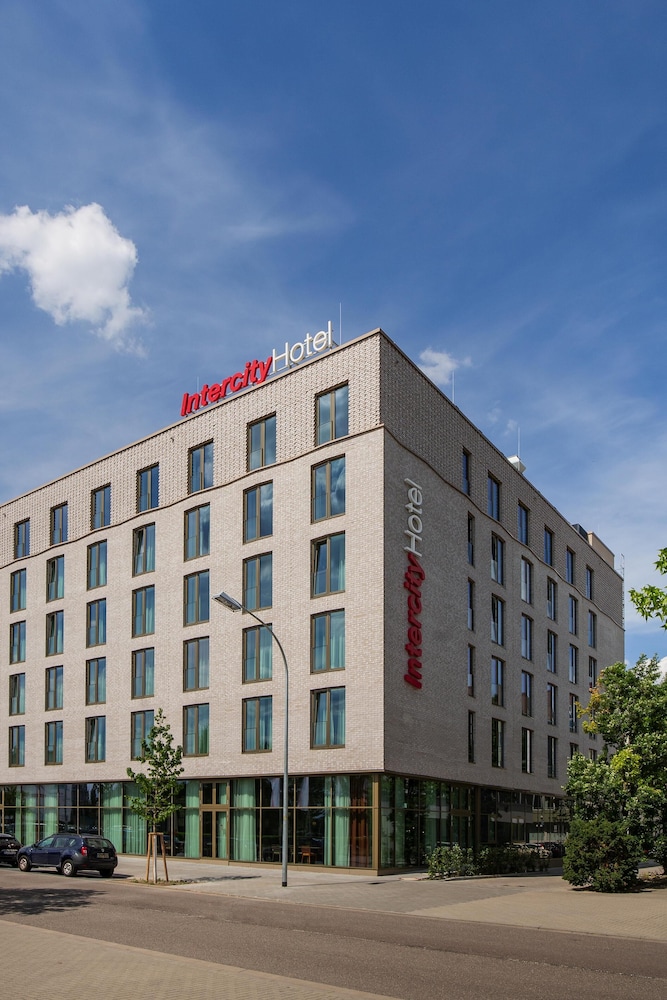 Intercityhotel Saarbrucken 5/50