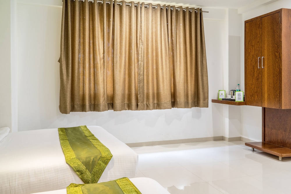 Pushpak Resort 6/67