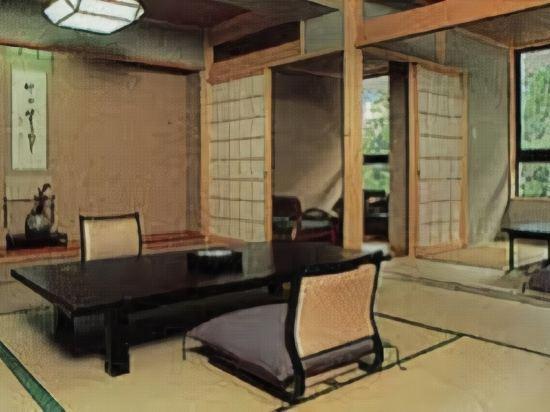 Shimogoten 27/33