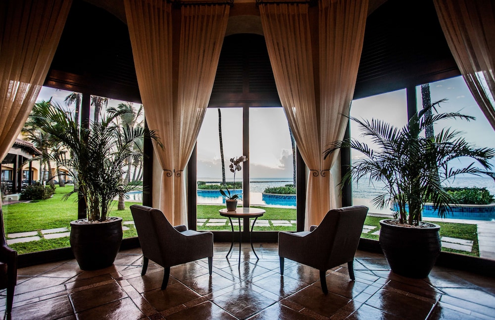 Southern Sun Maputo 18/50