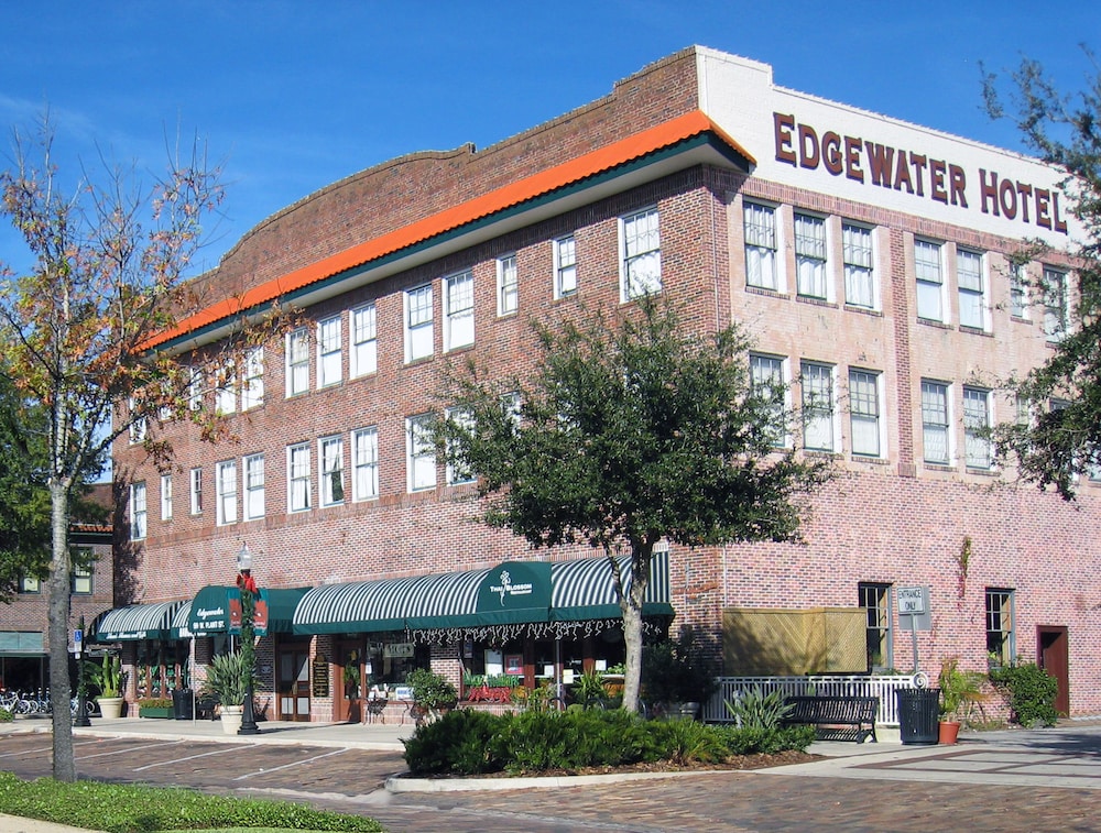 Edgewater Hotel image