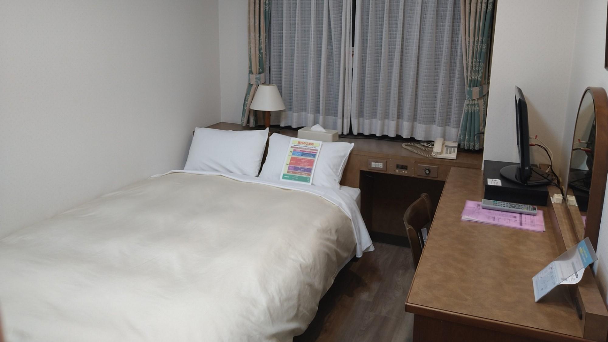 Semi Room, Standard, Semi Double Bed, Smoking