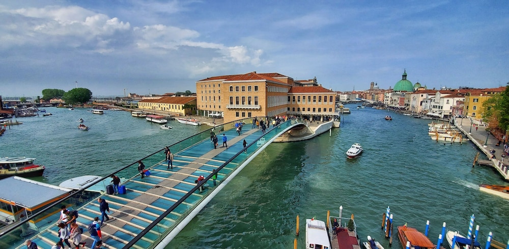 Santa Chiara 83/91