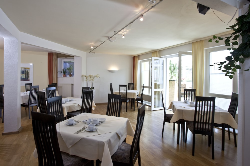 Hotel Am Braunen Hirsch 21/27