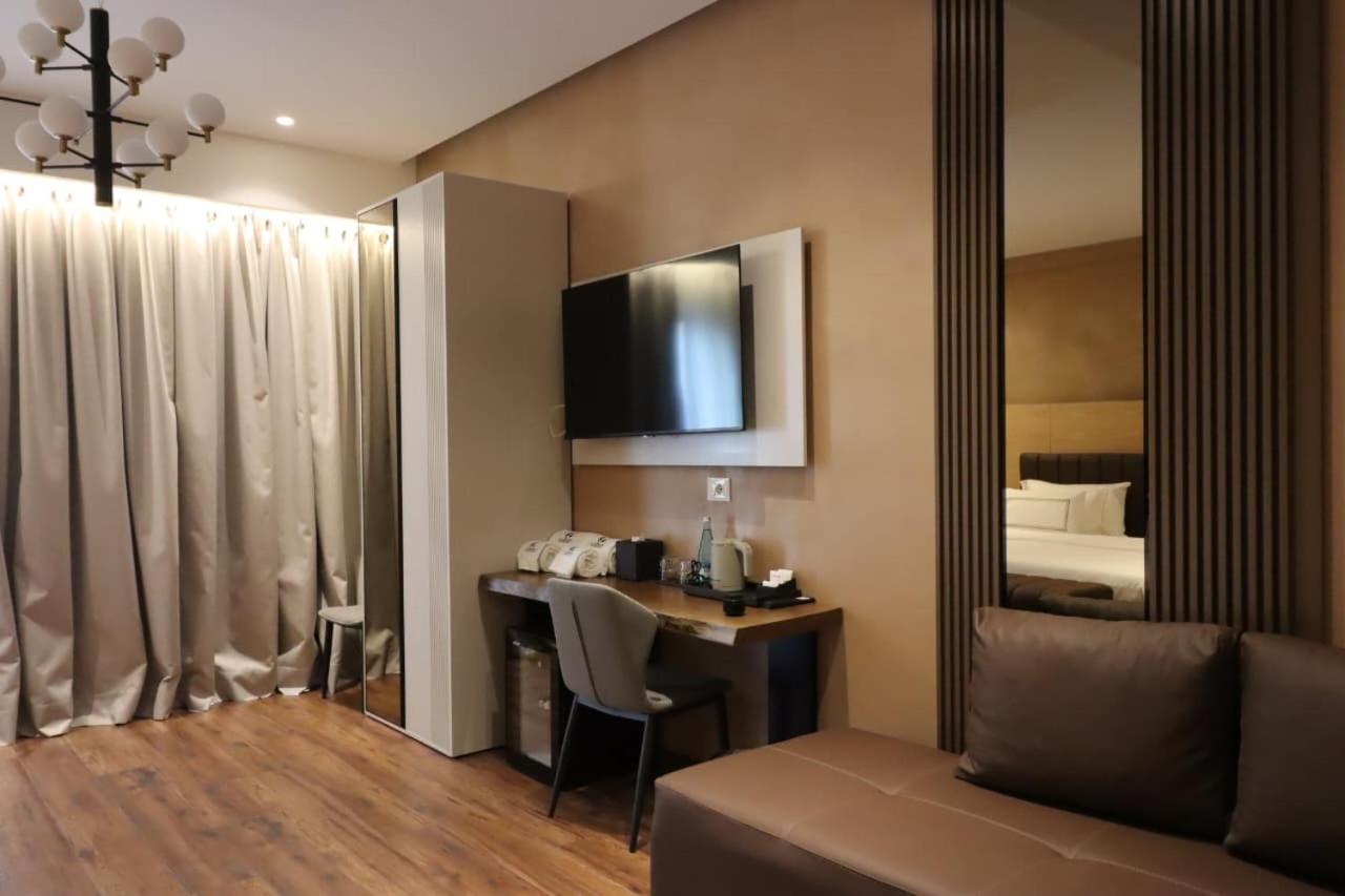 Garden Boutique Hotel 50/62