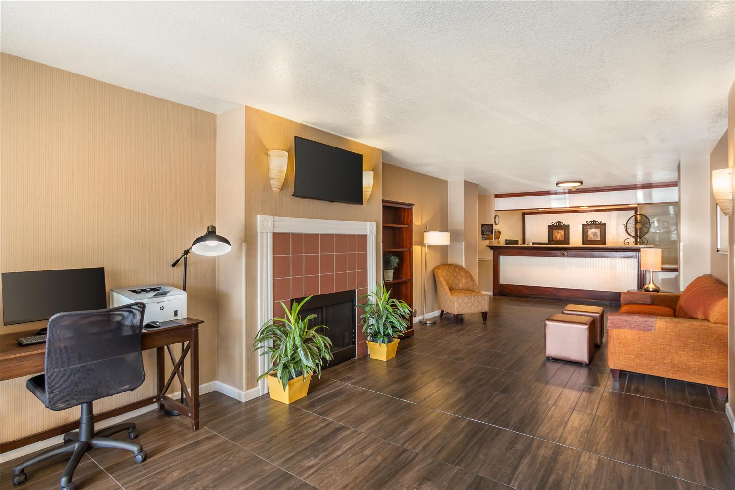 Best Western Luxury Inn 8/37