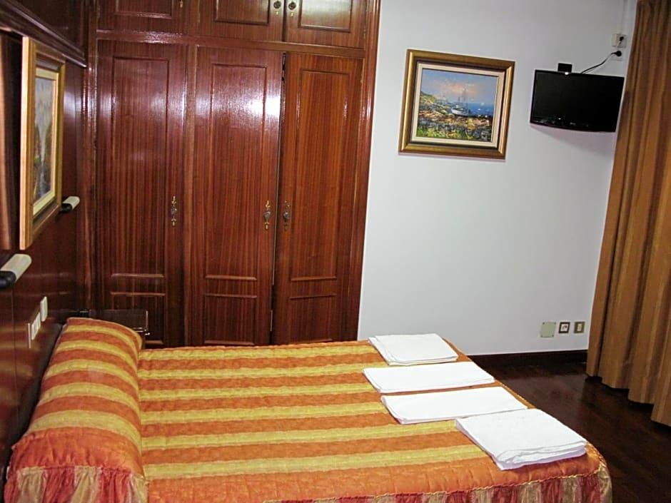 Hotel Antoyana 21/34