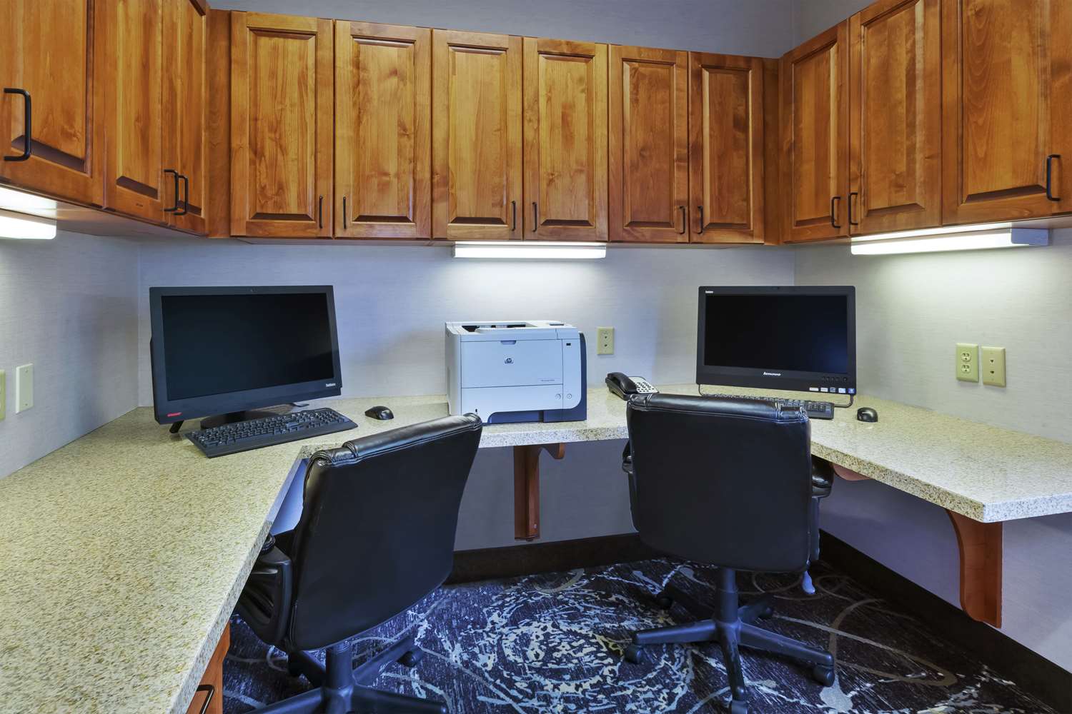 Country Inn & Suites by Radisson, Idaho Falls at the Mall 31/33