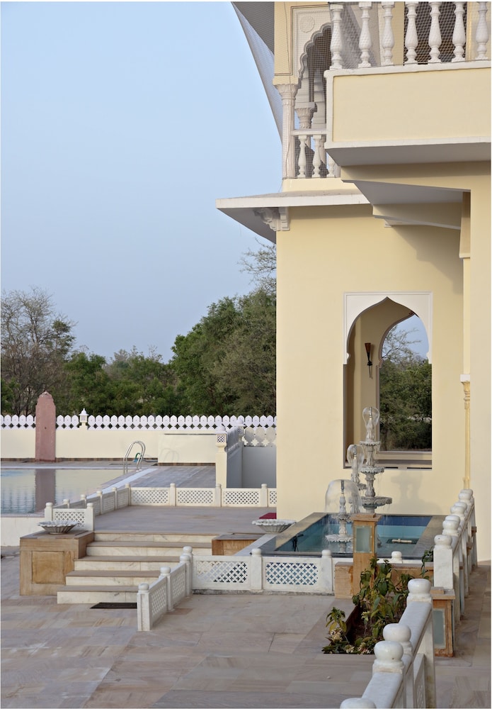 Talai Bagh Palace photo5