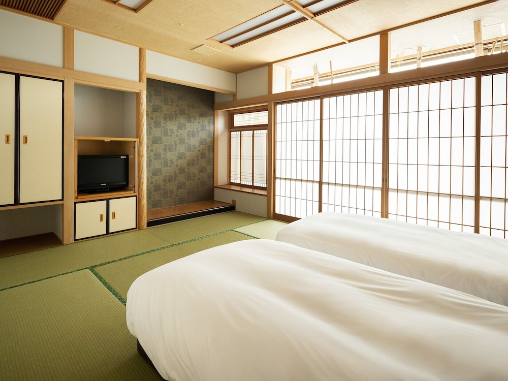 Hotel Sakura 16/50