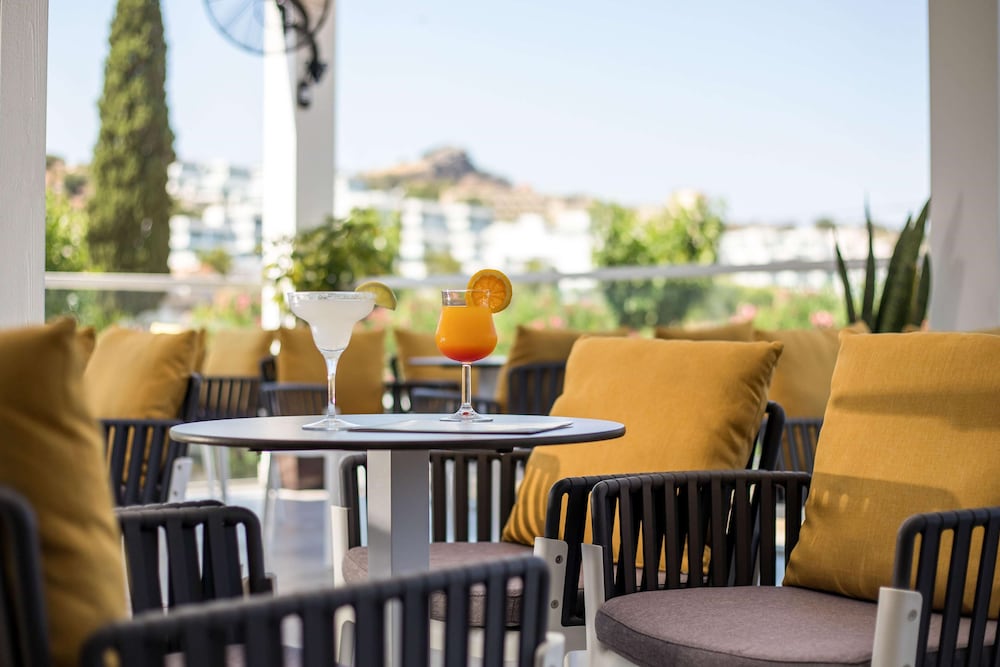 Lindos White Hotel & Suites 37/47